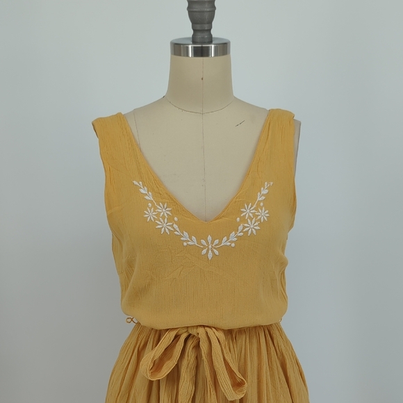 01386 Joie Embroidered Fringe A Line Midi Dress Yellow size 4 bohemian western - Picture 3 of 9
